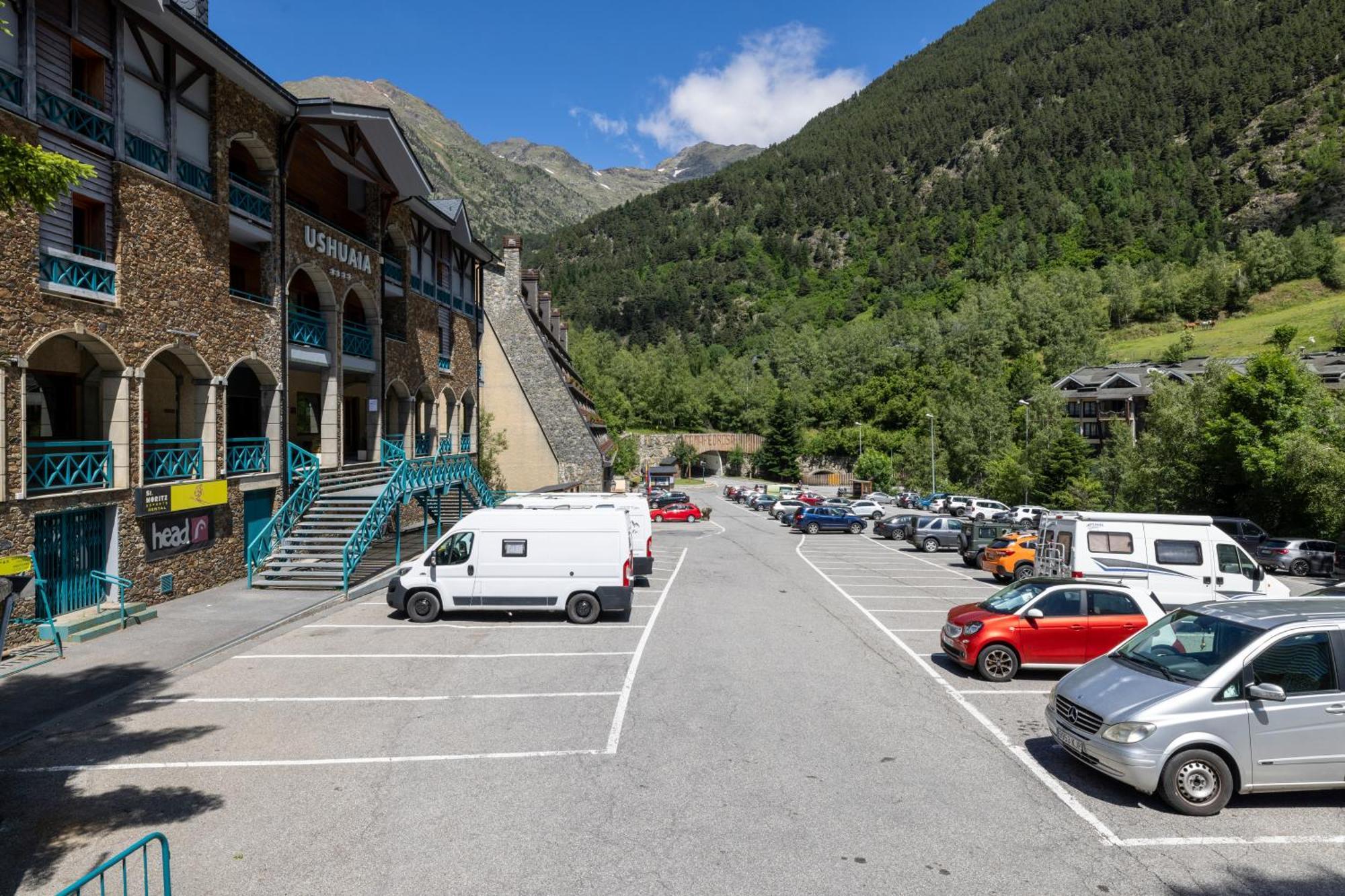 Terraza Con Increibles Vistas Para 6 Adultos Y 2 Extra Nino - 3 Habitaciones - 2 Banos - Arinsal - Free Parking L By Bonesvacances Kültér fotó